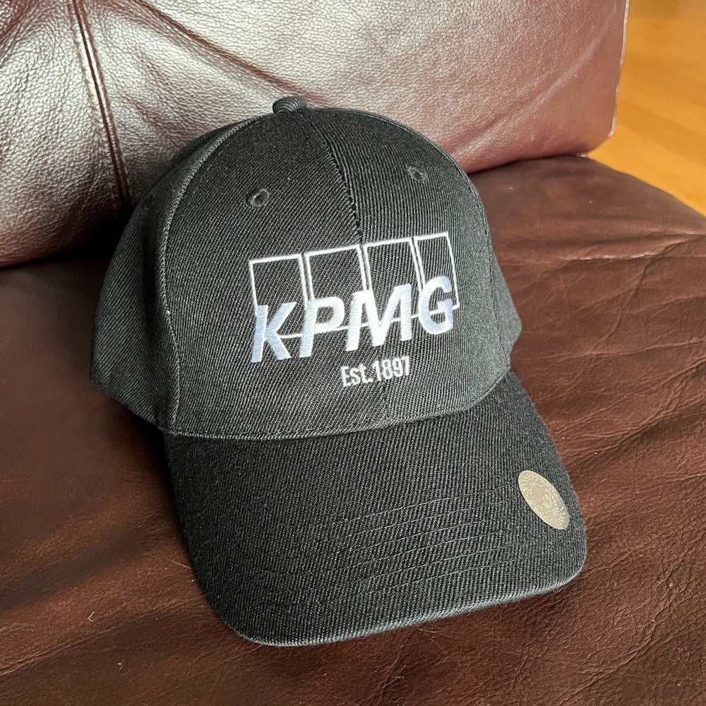Golf cap